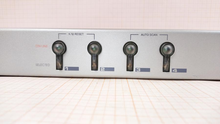 077-076-004 Свитч KVM ATEN Master View PLUS CS-9134 #3