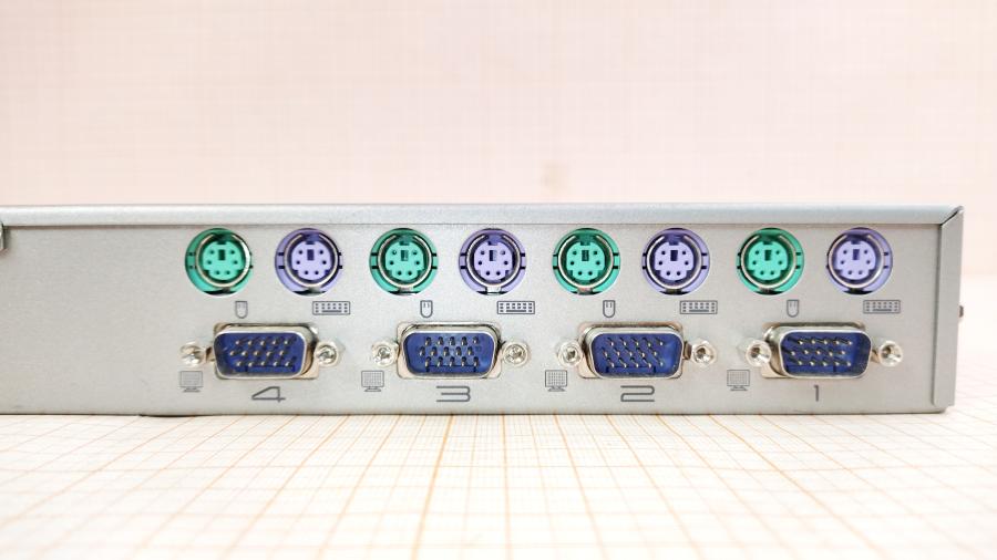 077-076-004 Свитч KVM ATEN Master View PLUS CS-9134 #10