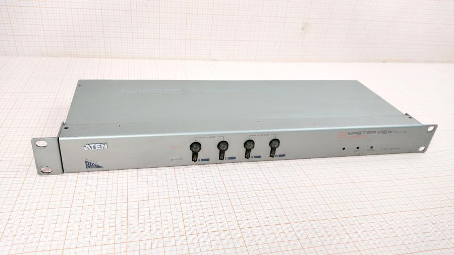 077-076-006 Свитч KVM ATEN Master View PLUS CS-9134 #1