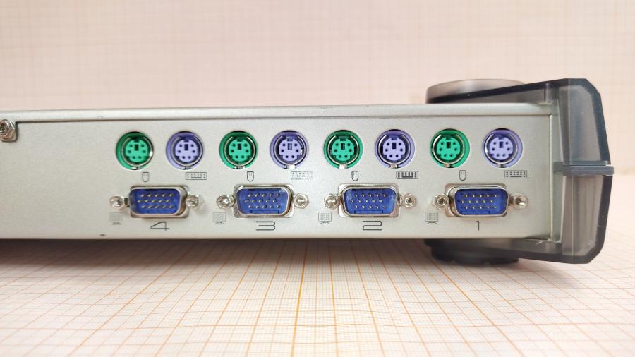 077-076-007 Свитч KVM ATEN Master View PLUS CS-9134 #10