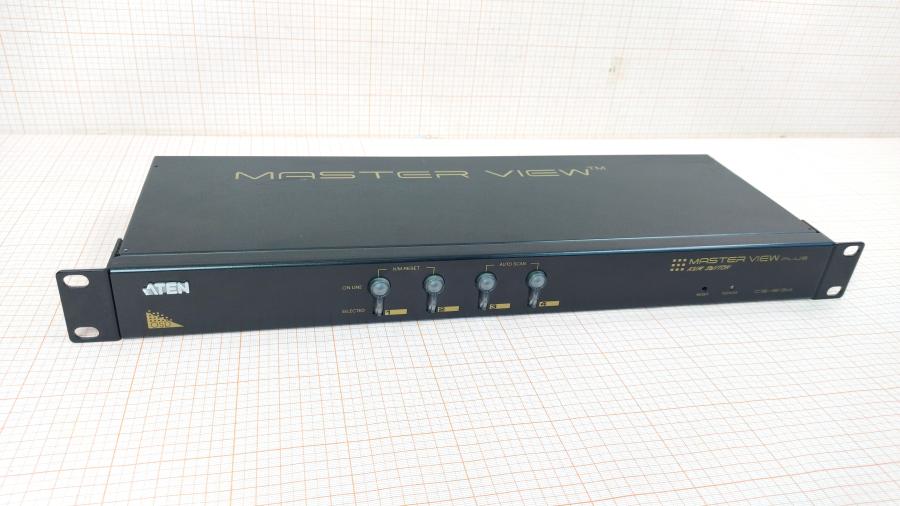 077-076-012 Свитч KVM ATEN Master View PLUS CS-9134 #1