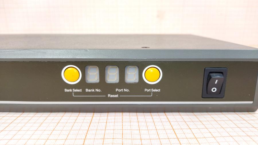 070-023-001 Свитч KVM D-LINK DKVM-8E #3