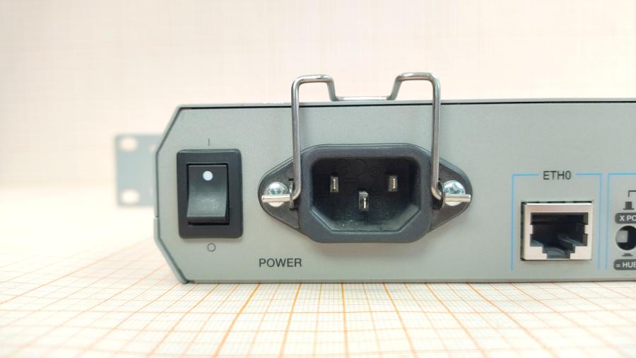 077-073-001 Маршрутизатор Allied Telesyn AR410S #7