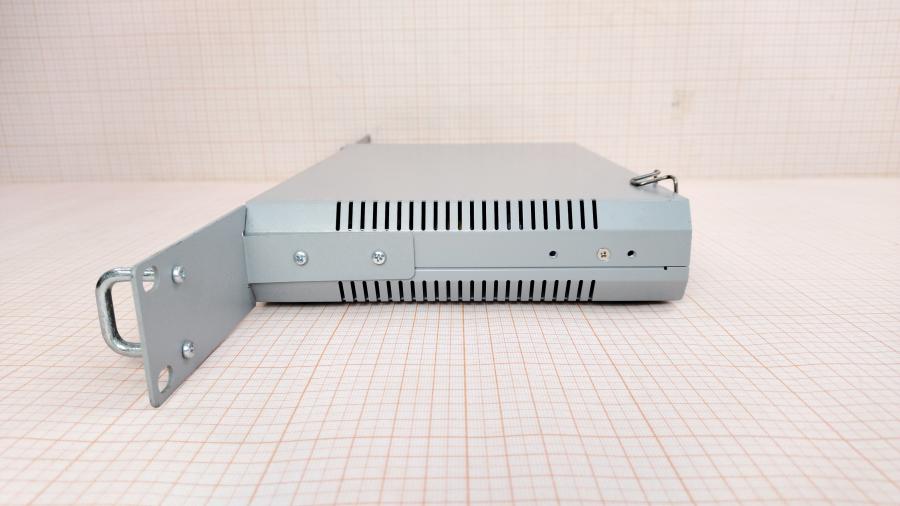 077-073-003 Маршрутизатор Allied Telesyn AR410S #4