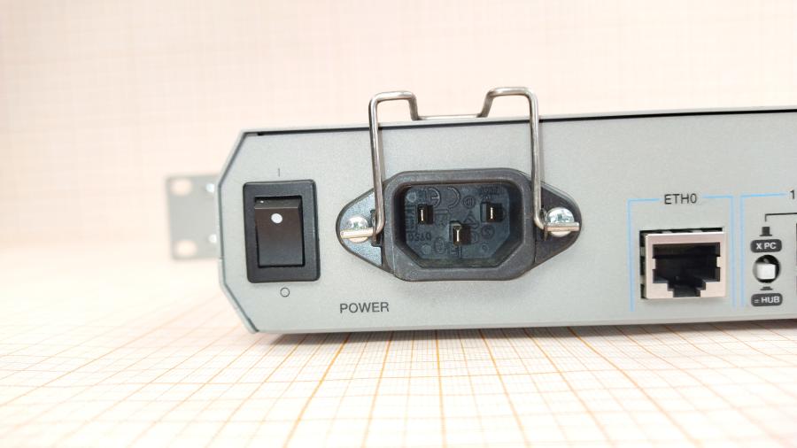 077-073-003 Маршрутизатор Allied Telesyn AR410S #7