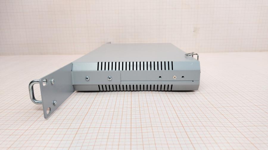 077-073-002 Маршрутизатор Allied Telesyn AR410S #4