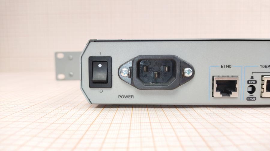 077-073-004 Маршрутизатор Allied Telesyn AR410S #7