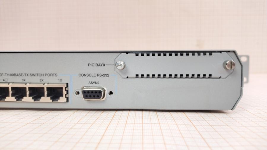 077-073-004 Маршрутизатор Allied Telesyn AR410S #9