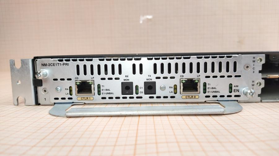 043-060-001 Маршрутизатор CISCO 2811 + NM-2CE1T1-PRI #10