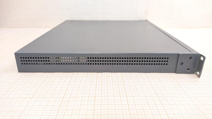 043-082-001 Коммутатор управляемый INTEL Express 535T Switch #7