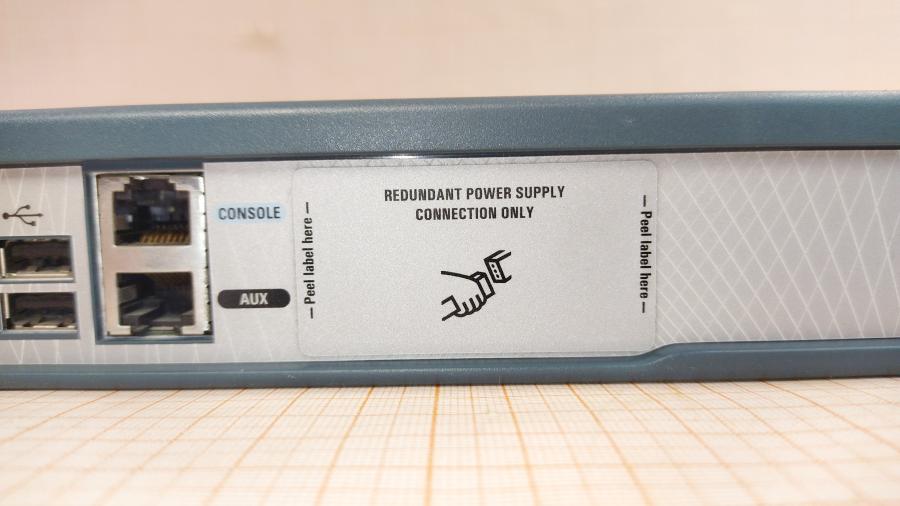 083-045-001 Маршрутизатор CISCO 2811 + NM-ESW-16 + VIC2-2FXS + VIC 1ADSL + VWIC2-1MFT-T1/E1 + VIC2-4FX0 #4