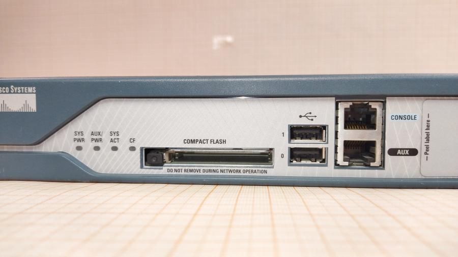 083-045-001 Маршрутизатор CISCO 2811 + NM-ESW-16 + VIC2-2FXS + VIC 1ADSL + VWIC2-1MFT-T1/E1 + VIC2-4FX0 #5