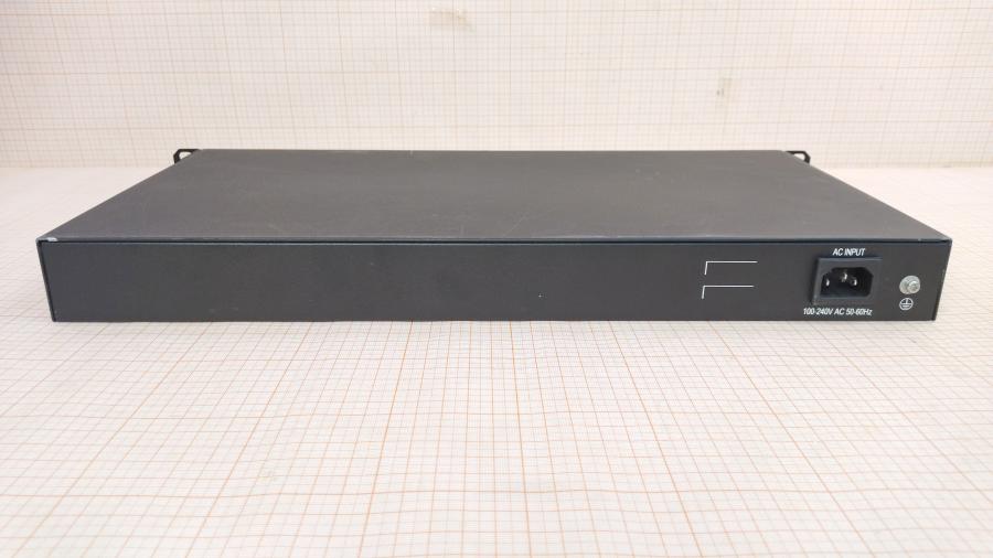 114-489-001 Коммутатор неуправляемый D-LINK DES-1026G #9