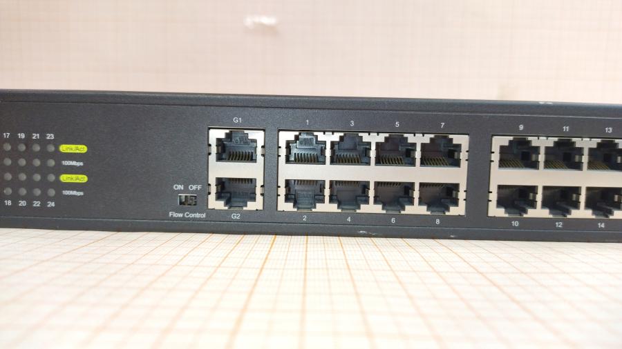 114-489-002 Коммутатор неуправляемый D-LINK DES-1026G #4