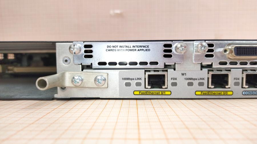 114-491-001 Маршрутизатор CISCO 2621XM + WIC-1T #8