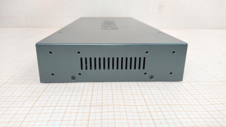 134-032-001 Свитч KVM TRENDnet TK-803R #5