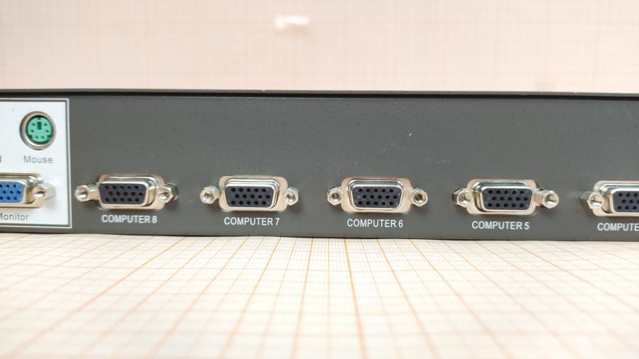134-032-001 Свитч KVM TRENDnet TK-803R #9