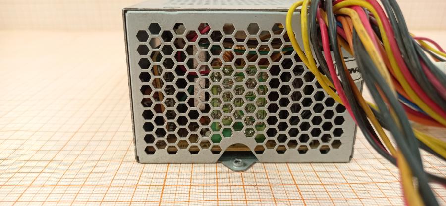 054-005-001 БП TFX FSP 250-50GLV #4