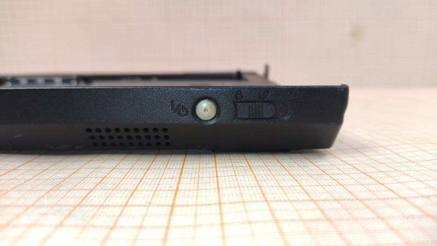 114-646-003 Репликатор портов LENOVO ThinkPad X6 UltraBase #7