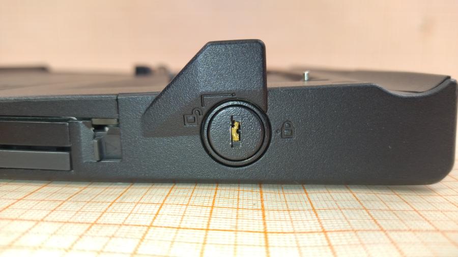 114-646-003 Репликатор портов LENOVO ThinkPad X6 UltraBase #11