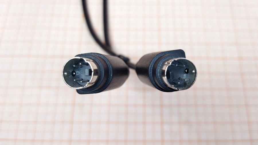 114-741-001 Кабель интерфейсный  S-Video 4Pin - S-Video 4Pin 1.5M #3