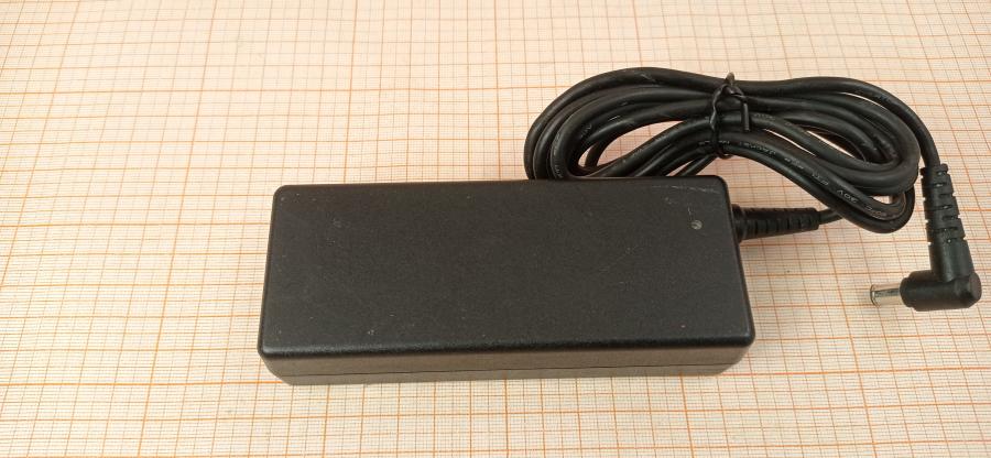 149-332-001 БП для ноутбука SONY VGP-AC19V38 #2