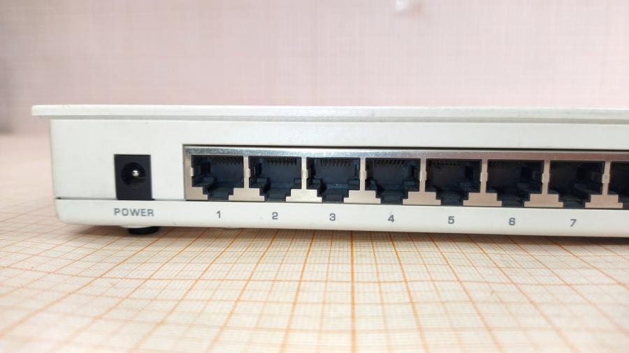 173-260-001 Коммутатор неуправляемый ZyXEL ES-116S #7