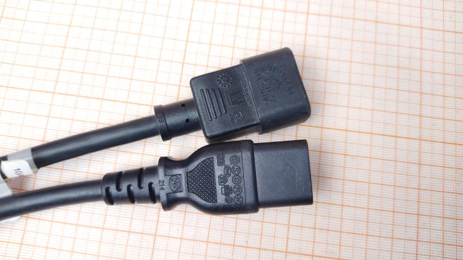 114-784-001 Удлинитель питания IEC-C14 LONGWELL 39M5377 #2