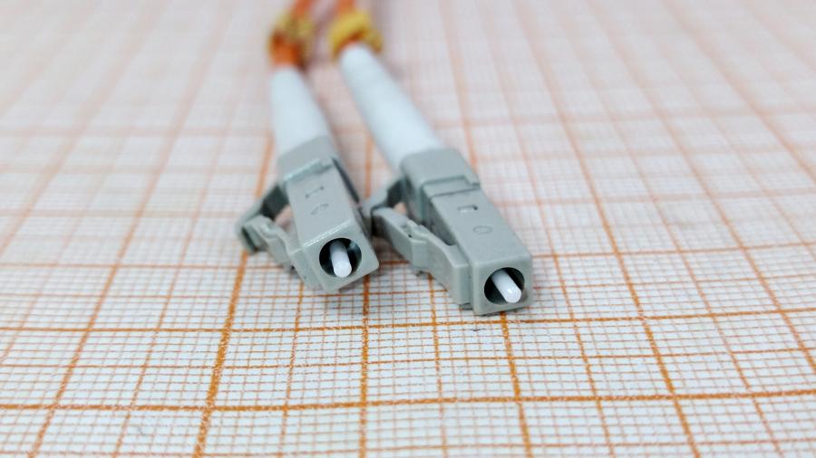 114-033-002 Патч-корд  LC-LC UPC Duplex 50/125 2m #3