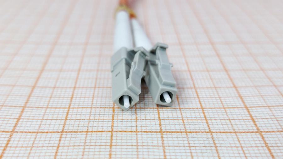 114-033-002 Патч-корд  LC-LC UPC Duplex 50/125 2m #4