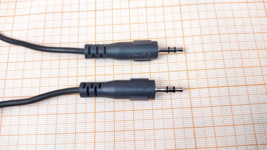 114-804-001 Кабель SVGA 15M/15M Extron VGA 15M + MiniJack 3.5 - VGA 15M + MiniJack 3.5 1.8m #4