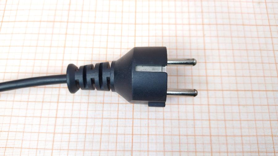 114-451-002 Кабели питания CEE7/7 Volex CEE7/7 - IEC-C5 3G×0.75мм² 1M #4