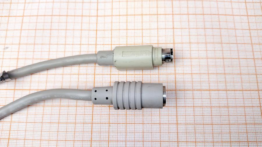 040-077-001 Кабель интерфейсный  PS/2 MD6 (M) - MD6 (F) 2M #2