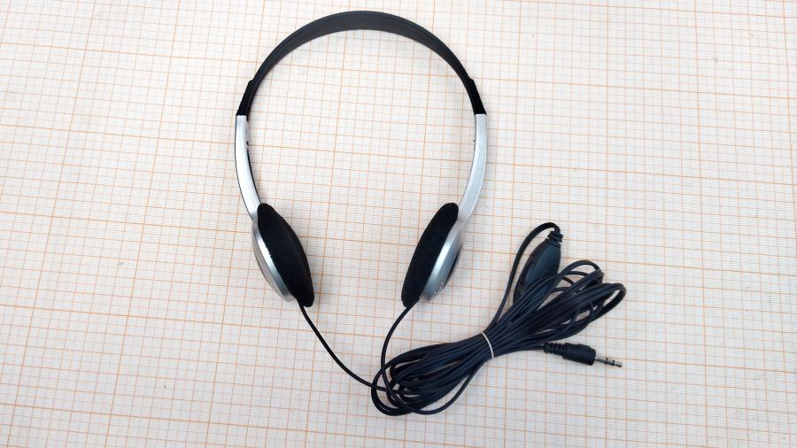 114-896-001 Наушники SVEN AP-010V #1