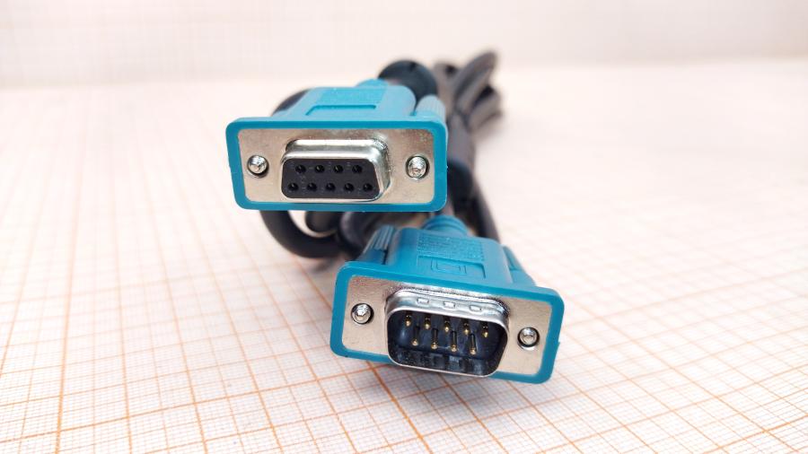 114-898-001 Кабель интерфейсный  COM DB9(M) - COM DB9(F) 1.9M FB #2