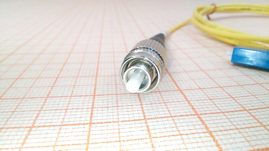 114-937-001 Патч-корд  FC-LC UPC 50/125 2m #2