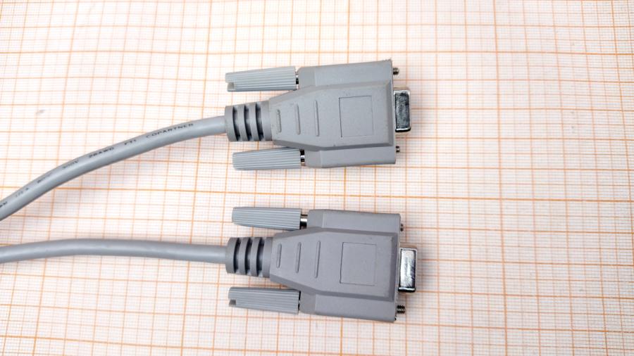 114-947-002 Кабель интерфейсный  COM DB9(F) - COM DB9(F) 3M #2