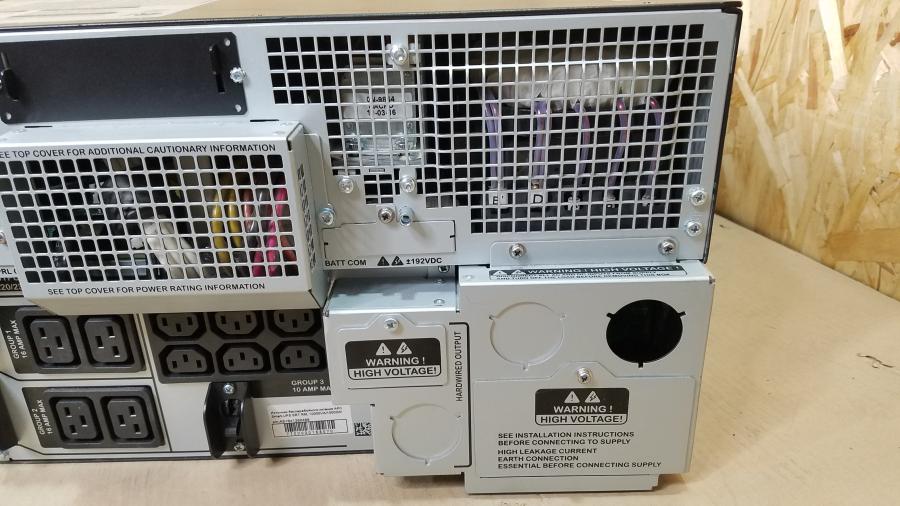 216-001-002 Источник бесперебойного питания APC Smart-UPS SRT 10 kVA #9
