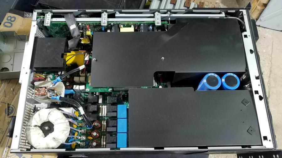 216-001-002 Источник бесперебойного питания APC Smart-UPS SRT 10 kVA #11