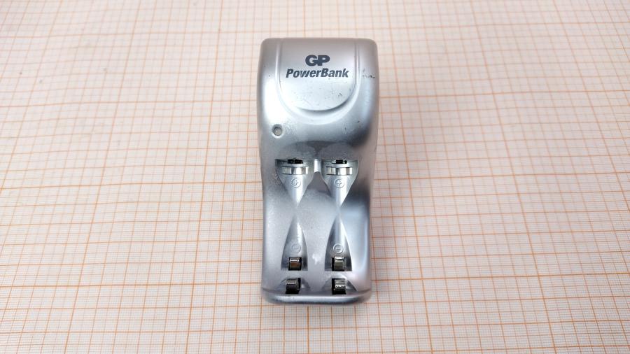 088-721-002 Зарядное устройство GP PowerBank Mini Quick GPPB25GS #2