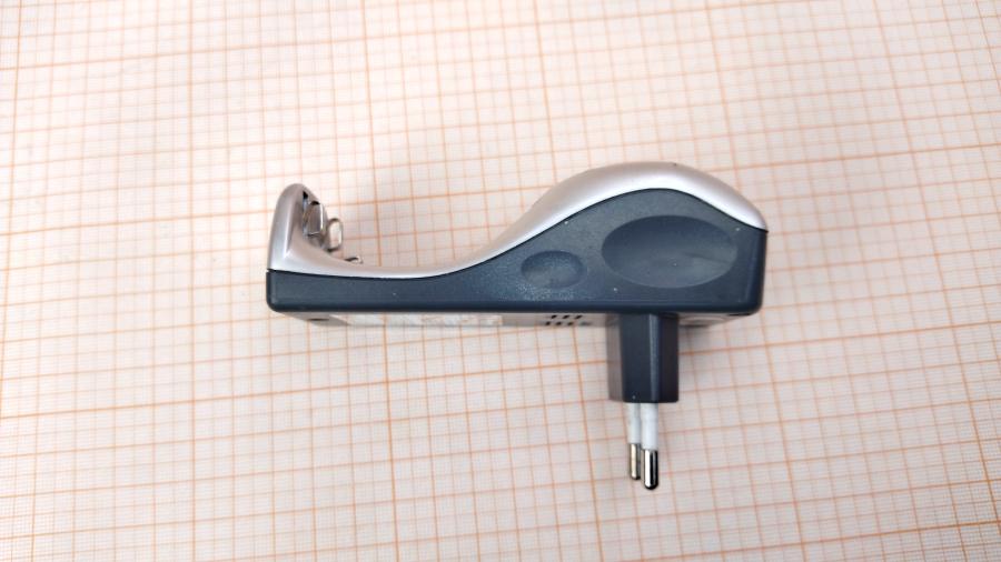 088-721-002 Зарядное устройство GP PowerBank Mini Quick GPPB25GS #6