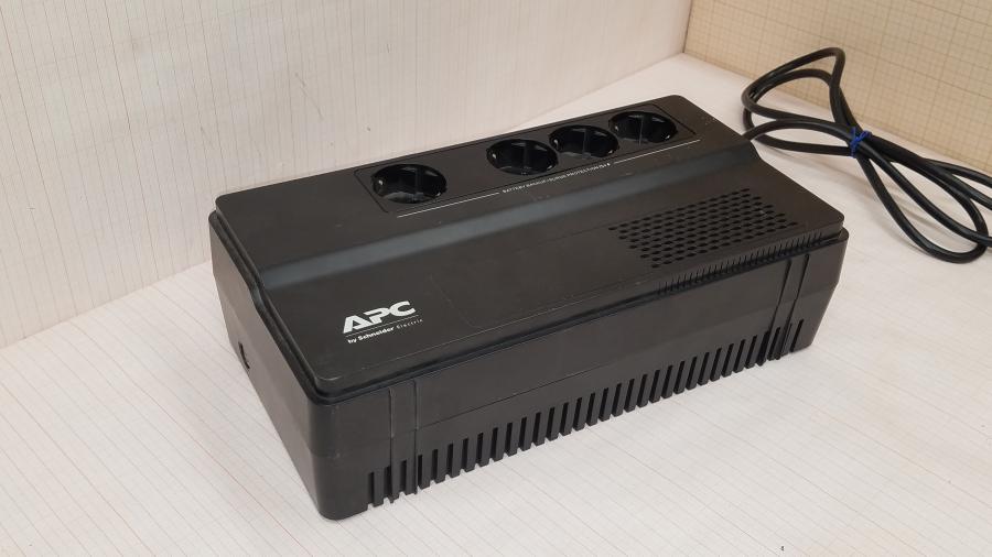 216-007-001 Источник бесперебойного питания APC Easy UPS 800 VA #1