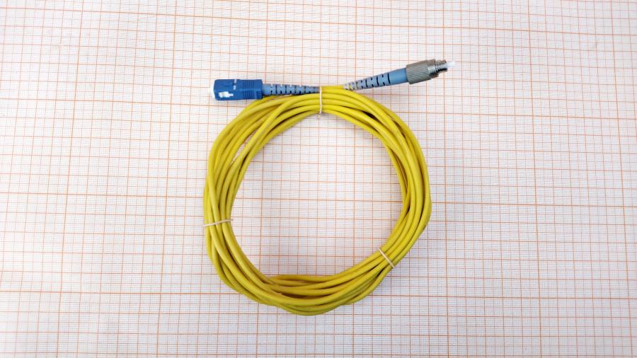 114-979-001 Патч-корд  FC-SC UPC 9/125 5m #1