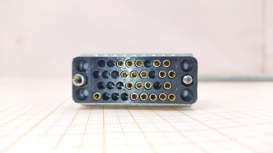 114-987-001 Кабель интерфейсный  V.35 Winchester (F) - DB25 (M) 0.5M #3