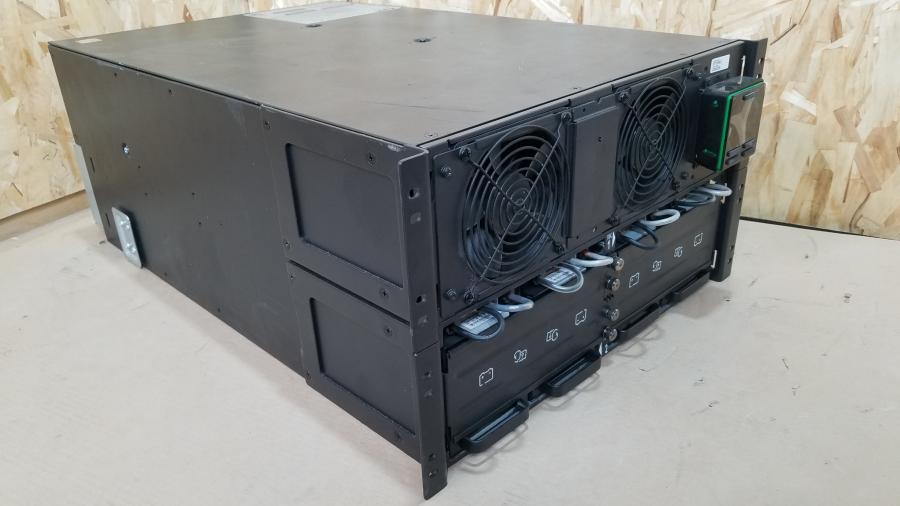 216-001-006 Источник бесперебойного питания APC Smart-UPS SRT 10 kVA #1
