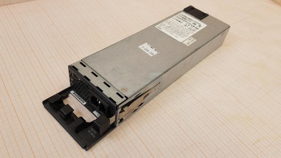 173-262-001 PSU Hot Swap CISCO C3KX-PWR-715WAC #1