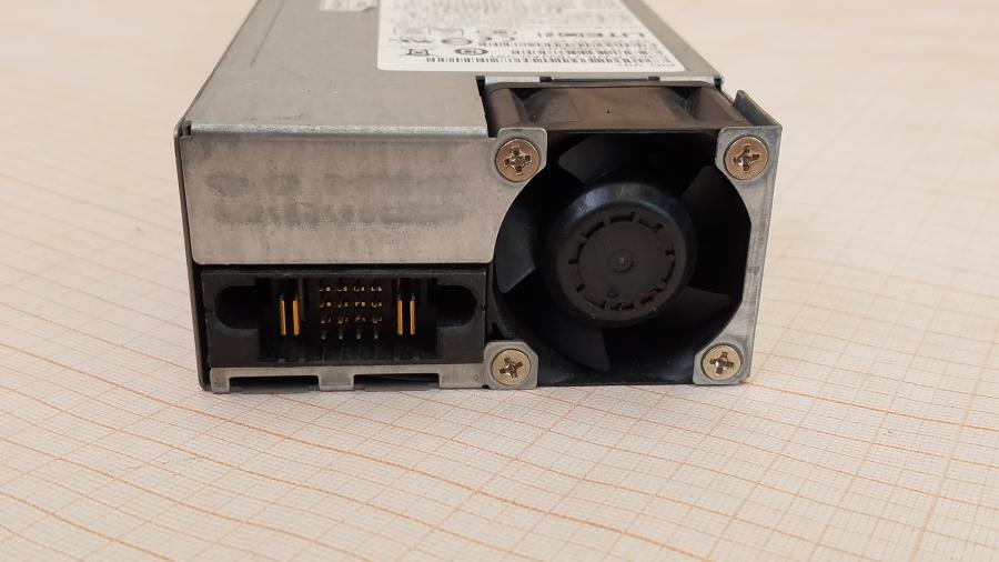 173-262-001 PSU Hot Swap CISCO C3KX-PWR-715WAC #4