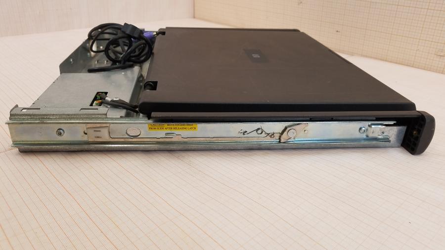 055-065-001 KVM консоль HP TFT5600 RKM #7