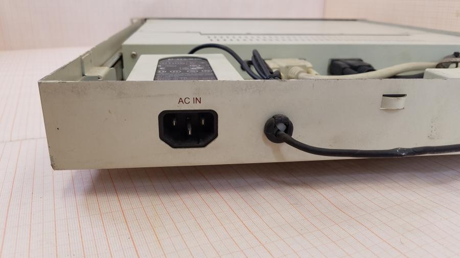 055-066-002 KVM консоль ICP Electronics inc LKM-926W #9