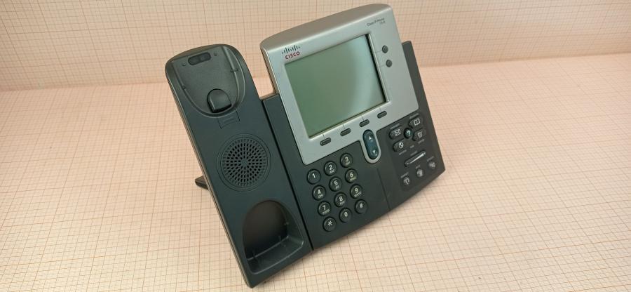 098-017-001 Телефон VoIP CISCO CP-7942G #1